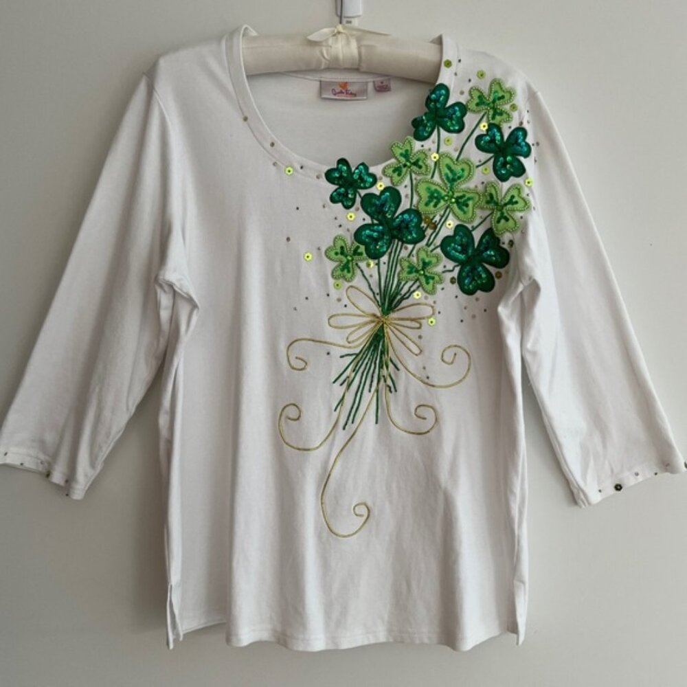 Quacker Factory Beads Sequins 3/4 Length Sleeve T-Shirt Clover St. Patrick S Day